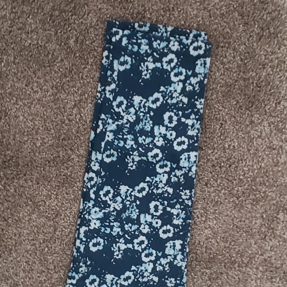 NWT GAP Pants! - Picture 3 of 3